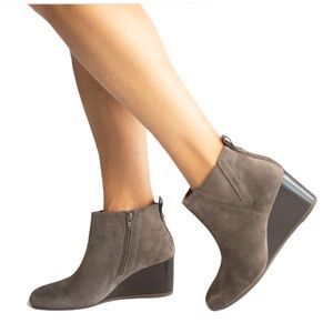 Vionic Paloma Suede Wedge Comfort Bootie Taupe 8